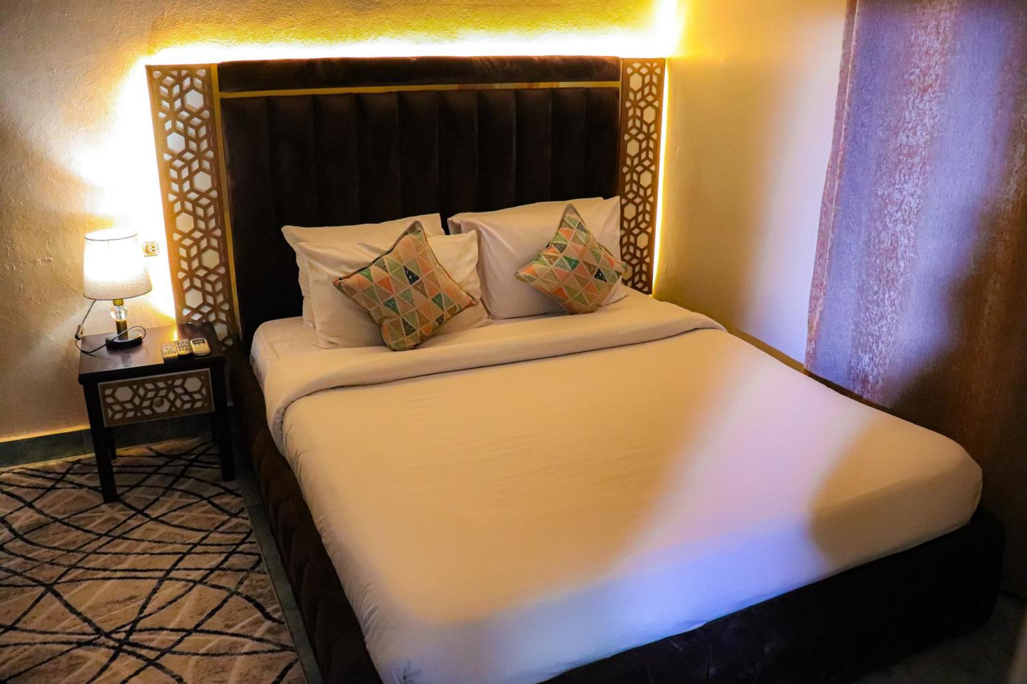 Sunrise Pyramids View Inn Kafrat al Jabal Luaran gambar